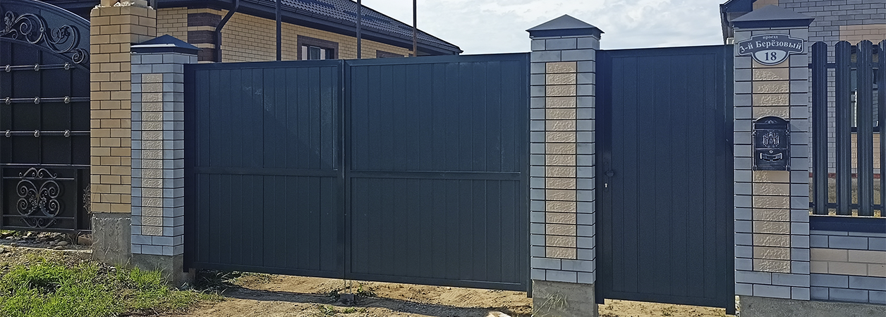 Въездные ворота в Абинске под ключ